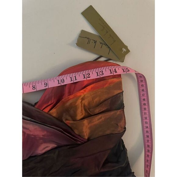 Nicole Miller  Strapless Surplice Front Ruched Ombre Mini Dress Size 6 NWT - Picture 8 of 11